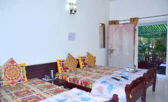 Gir Pride Resort - Housity