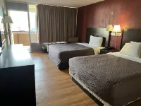 Knights Inn Ashland - parking