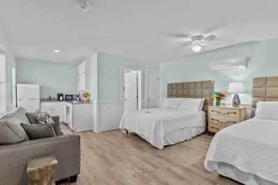 Loggerhead Inn and Suites Hotel di North Topsail Beach