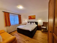 Ratia I Hotels in Pfunds