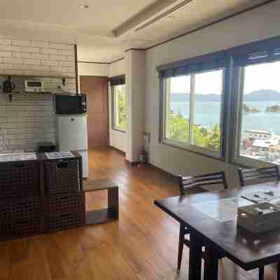 ラ・クラッセ エンジェルロード Rooms