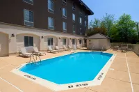 Holiday Inn Express PHILADELPHIA NE - LANGHORNE by IHG - Pools
