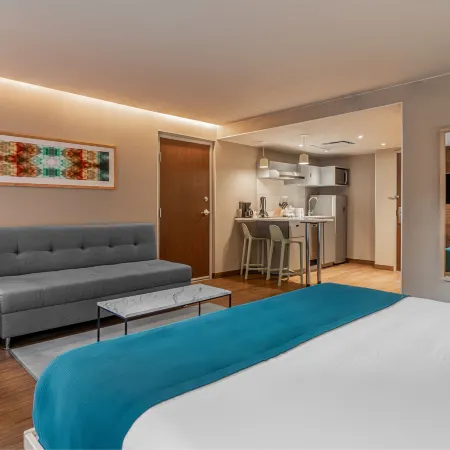 City Express Suites by Marriott Querétaro