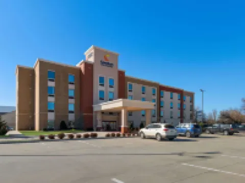 Comfort Inn & Suites Newcastle - Oklahoma City Hotels in McClain County