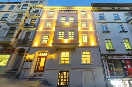 Meroddi Bagdatliyan Hotel Отели рядом с достопримечательностью «Галатская башня»