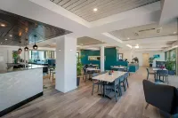 Broadwater Resort Como Hotels in Como
