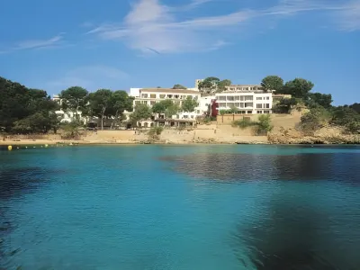Hotel Cala Fornells Ξενοδοχεία στην πόλη 