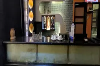 Aadrika Residency & Tandoor N Curry Hotel a Anegpur