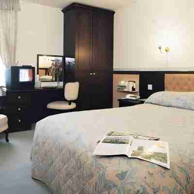 Penmorvah Manor Hotel Rooms