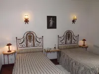 Casa de S. Thiago do Castelo
