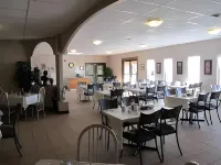 Lacombe Motor Inn