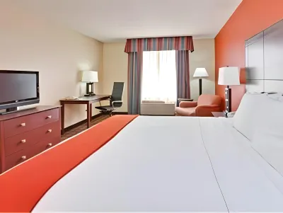 Holiday Inn Express & Suites Chicago-Algonquin Hôtels à : Crystal Lake
