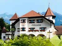 Romantik Hotel Oberwirt Các khách sạn ở Marlengo