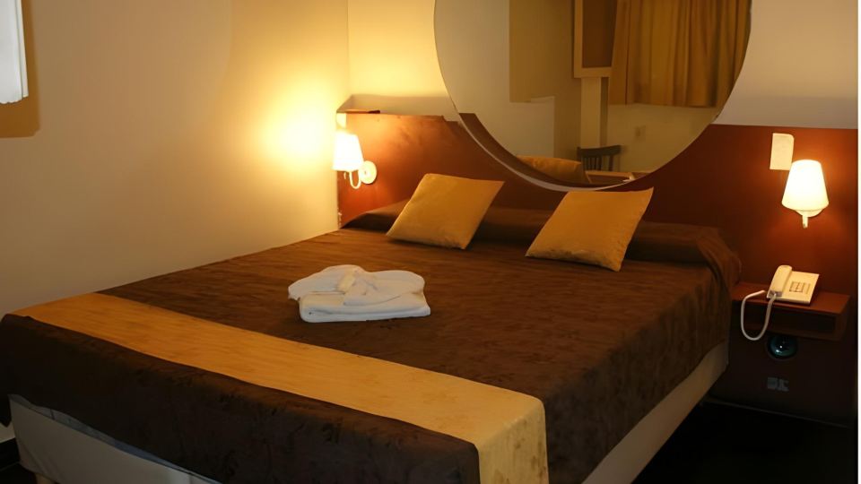 Casi Guemes Hotel