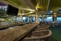 Hilton Guam Resort & Spa - bar
