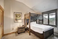 Mountain Thunder Lodge