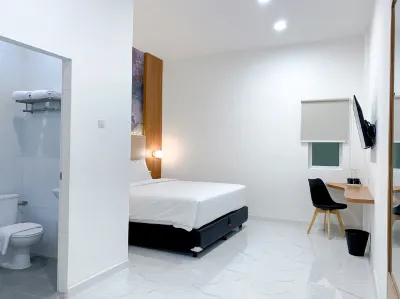 Cordex Hotel Marelan Medan Hotel dekat Dani Ponsel