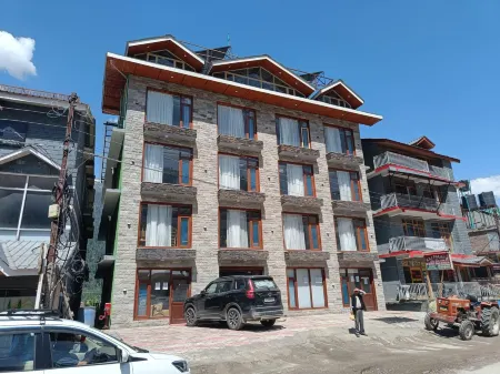 Sharanam by Sheosante Отели в г. Манали