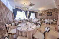 Classic Hotels in Osj
