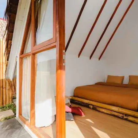 Bamboo Shack Отели в г. Букиттинги