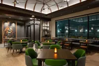 尼克爾鉑金飯店，由希爾頓的掛毯系列提供 - 健身房