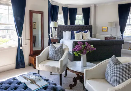 Kennebunkport Inn Отели в г. Кеннебанкпорт