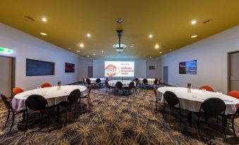 Mercure Kakadu Crocodile Hotel