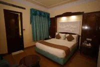Hotel Arya