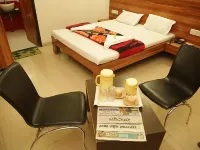 Hotel Kunal & Restaurant since1983 Hotels in Abu Road