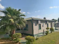 De Ellas Boutique Lodge Hotels in Polokwane