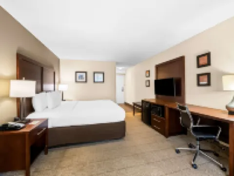 Comfort Inn & Suites Durham Near Duke University Hotels in Durham