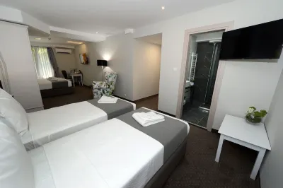 Hotel Alexandar II Hotels near Old Bazaar - Skopje Old Town