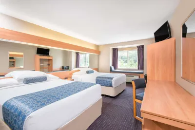 Microtel Inn & Suites by Wyndham Hazelton/Bruceton Mills Hotels in Wharton Township