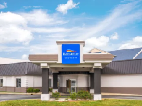 Baymont by Wyndham Indianapolis East Hotels in Marion County