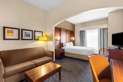 Comfort Suites Hotel di 