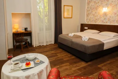 Tea for Two Hotel