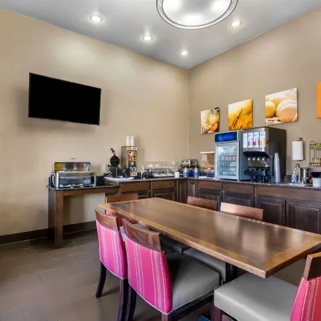 Comfort Inn & Suites Greeley
