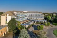 Park Inn by Radisson Sarvar Resort & Spa Отели в г. 