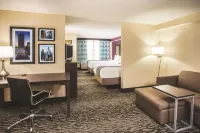 La Quinta Inn & Suites by Wyndham Newark - Elkton Hotels in Chesapeake City