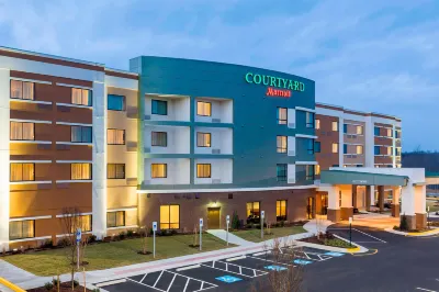 Courtyard Stafford Quantico Hotels in Griffis-Widewater