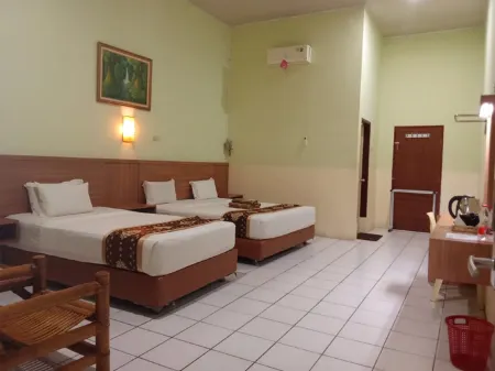 Rindu Alam Hotel Отели в г. Бинджай