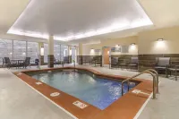 Fairfield Inn & Suites Kansas City Shawnee Hôtels à : Shawnee