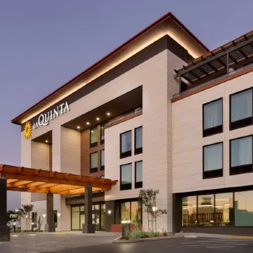 La Quinta Inn & Suites by Wyndham Santa Rosa Sonoma