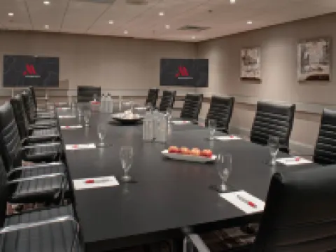 マリオット イースト ランシング アット ユニバーシティ プレイス ランシングのホテル