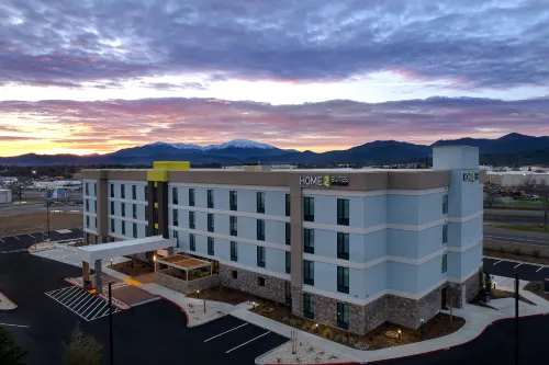 Home2 Suites by Hilton Redding Hotels in Redding