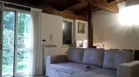 VILLA FRANCOIS a few meters from the main street of Torre Annunziata