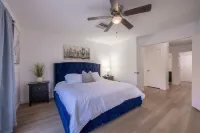 Luxury 4/bed w/Pool & Putt Grn