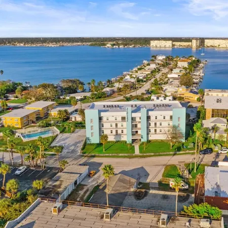 Luxury Madeira Beach Penthouse - Water Views • Heated Pool • Near John’s Pass