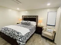 New *[ A/C ]*   Casa de las olas @ Hamilton Cove