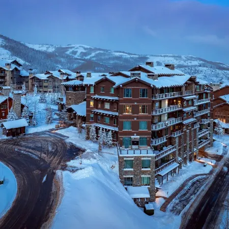 New Ski-In/Out Ultra Luxe Deer Valley Condo in Intimate Lodge. Superb restaurant